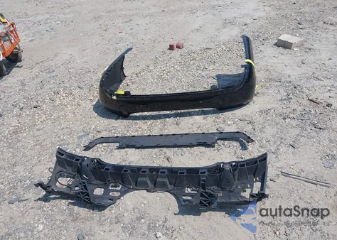 2010 Mercedes-Benz S 550 из США, поврежденный, VIN WDDNG7BB4AA356932